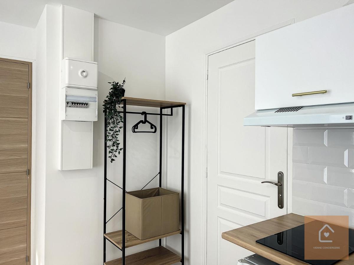 Les Studios D'Elina - Entree Autonome Châtellerault Esterno foto