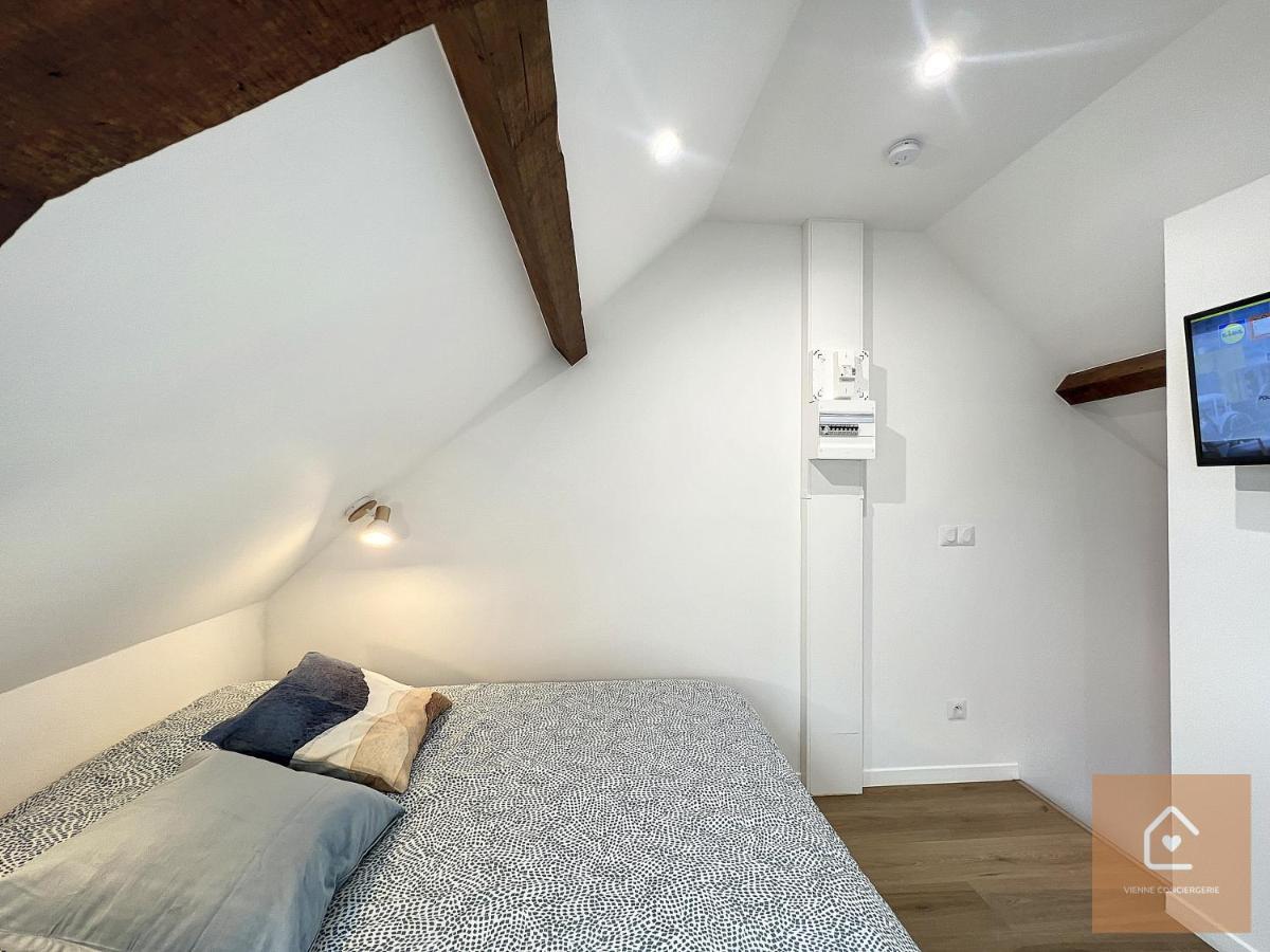 Les Studios D'Elina - Entree Autonome Châtellerault Esterno foto