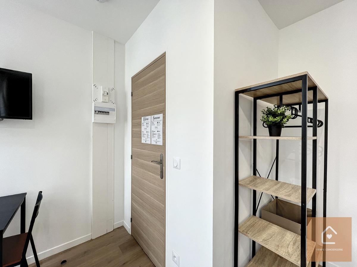 Les Studios D'Elina - Entree Autonome Châtellerault Esterno foto