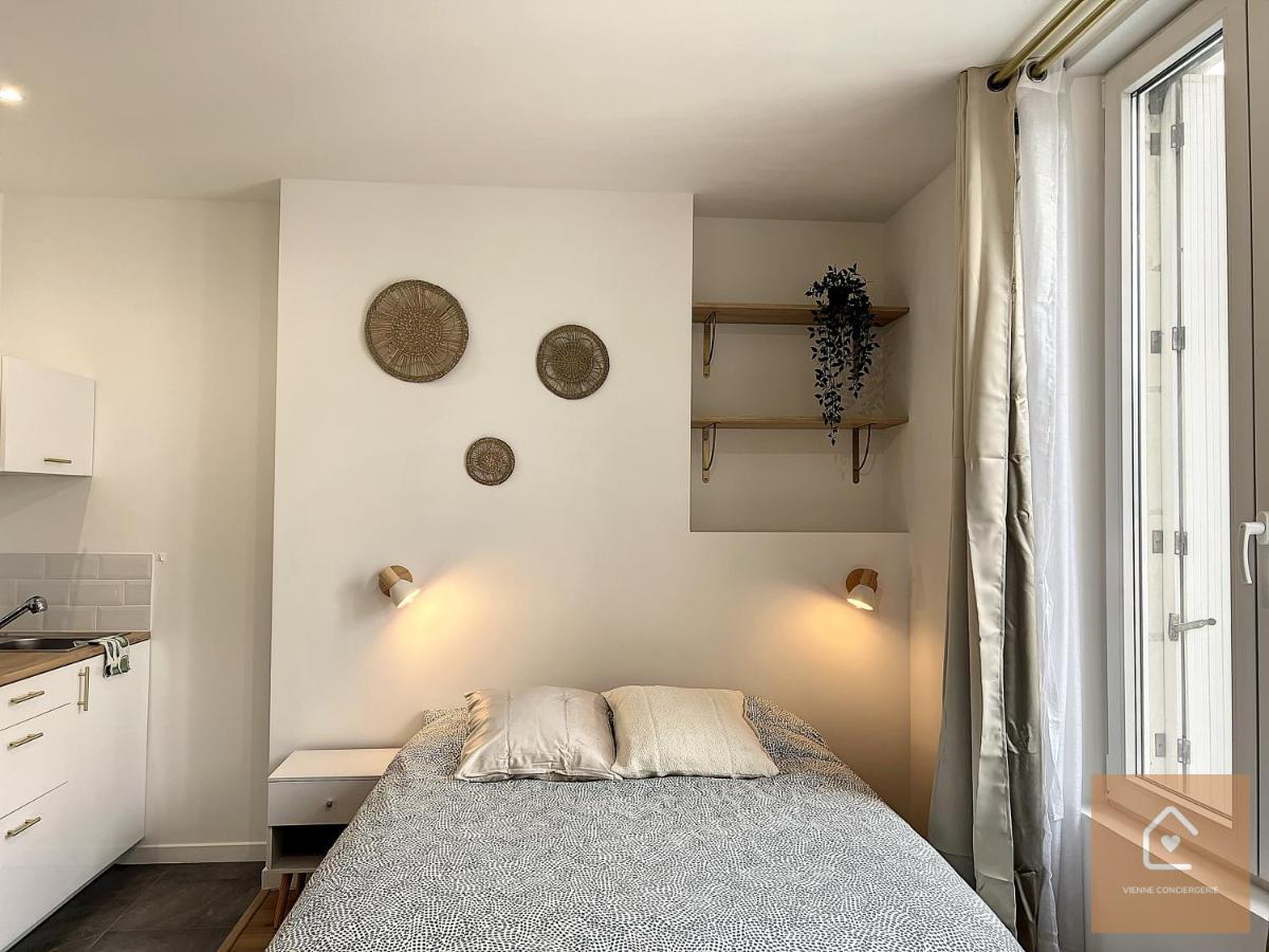 Les Studios D'Elina - Entree Autonome Châtellerault Esterno foto