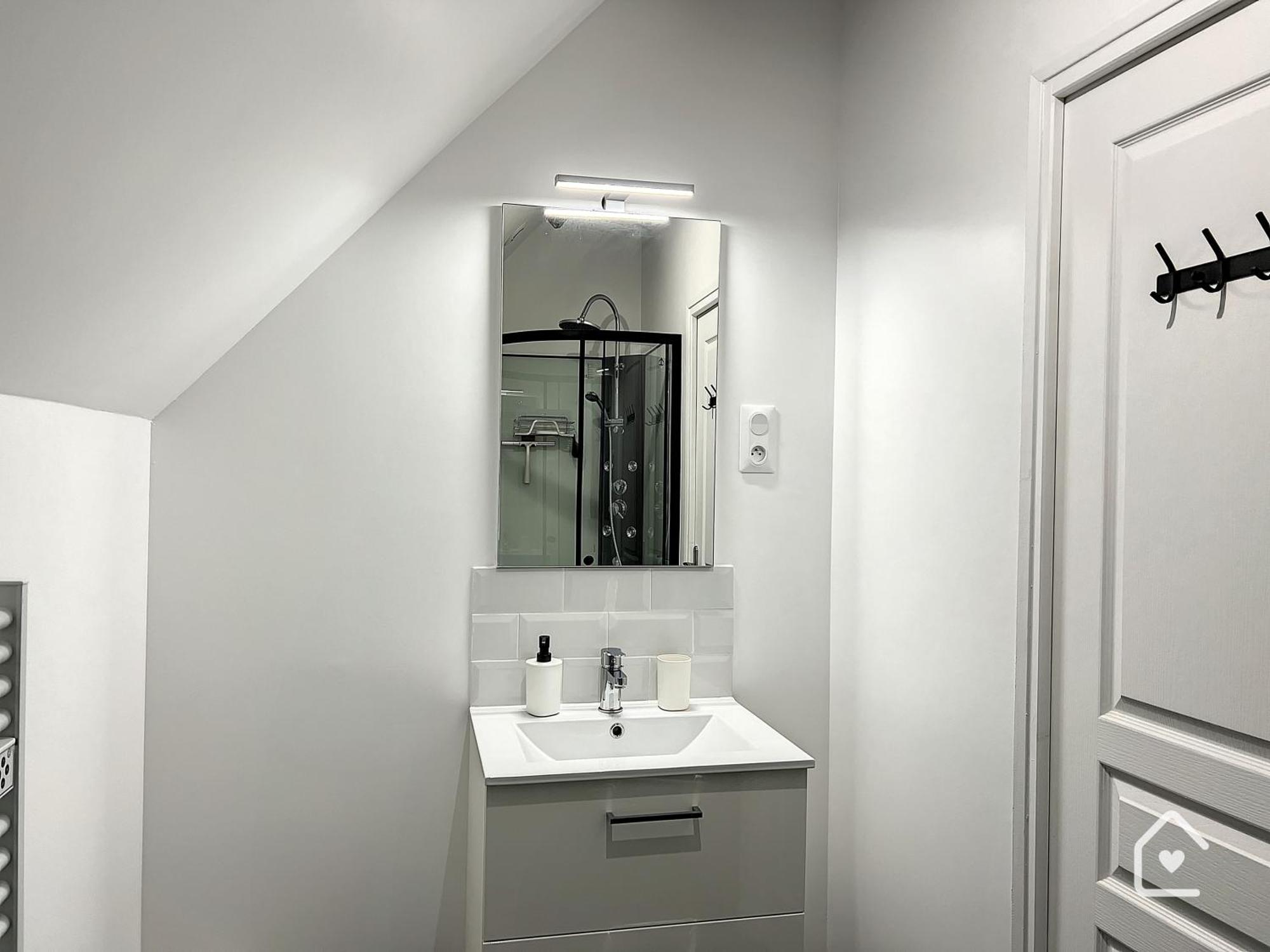 Les Studios D'Elina - Entree Autonome Châtellerault Esterno foto