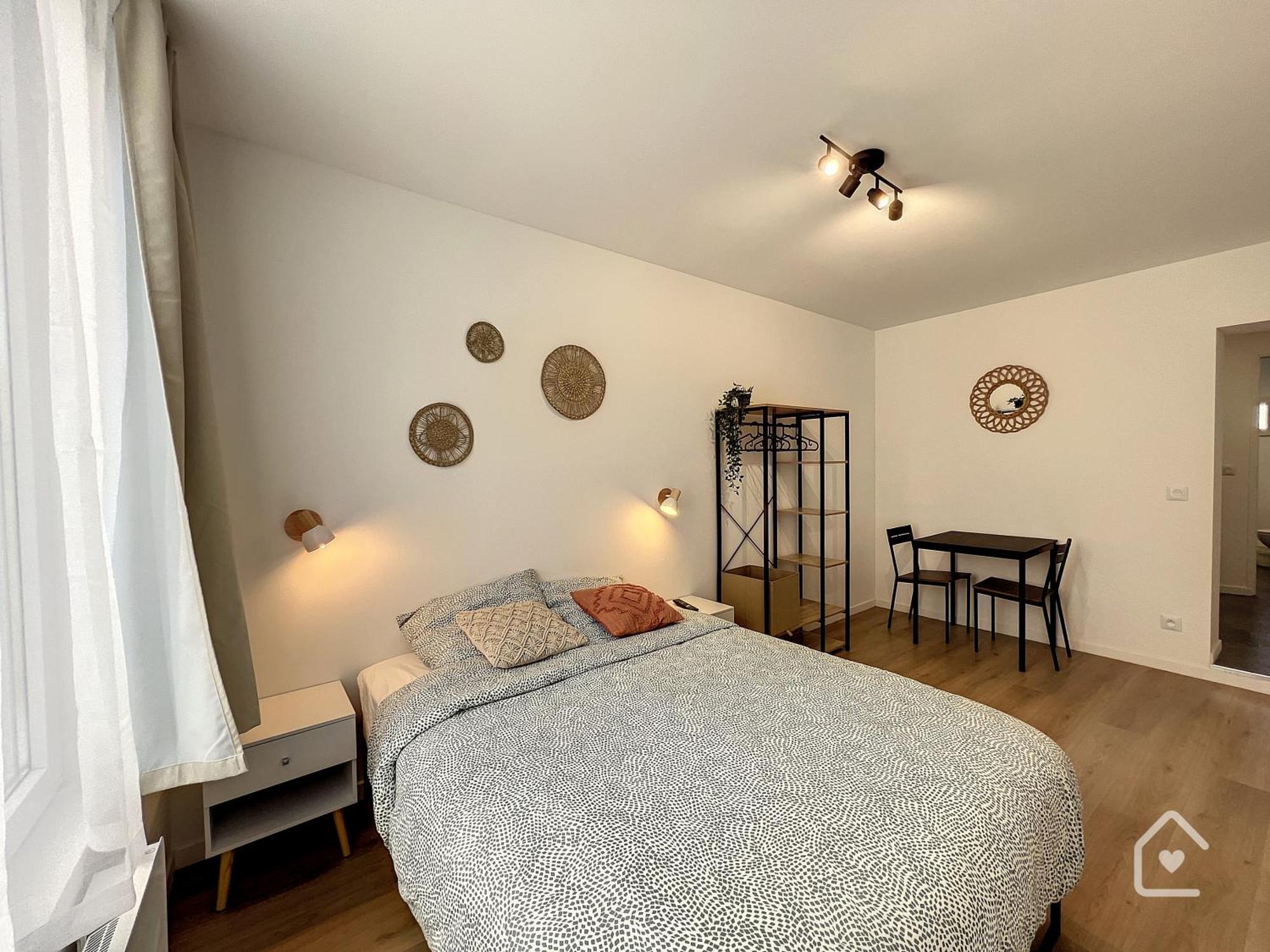 Les Studios D'Elina - Entree Autonome Châtellerault Esterno foto