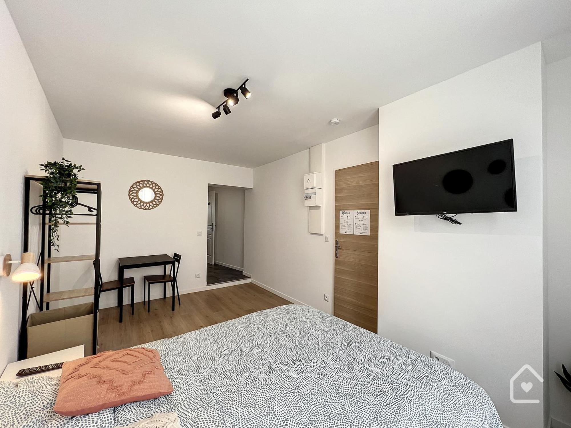 Les Studios D'Elina - Entree Autonome Châtellerault Esterno foto