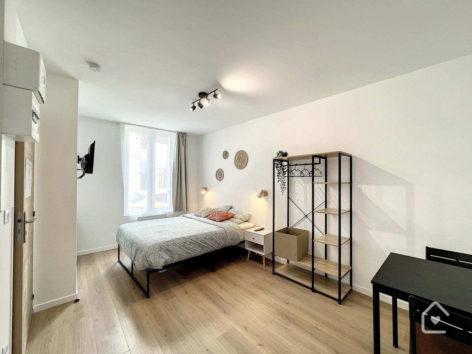 Les Studios D'Elina - Entree Autonome Châtellerault Esterno foto