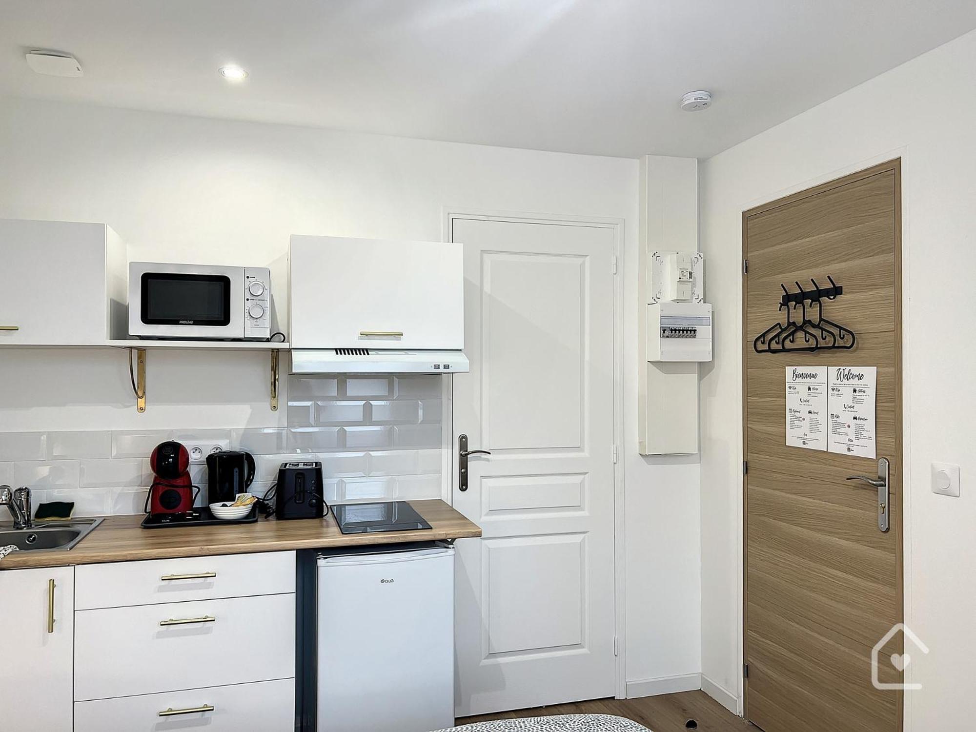 Les Studios D'Elina - Entree Autonome Châtellerault Esterno foto