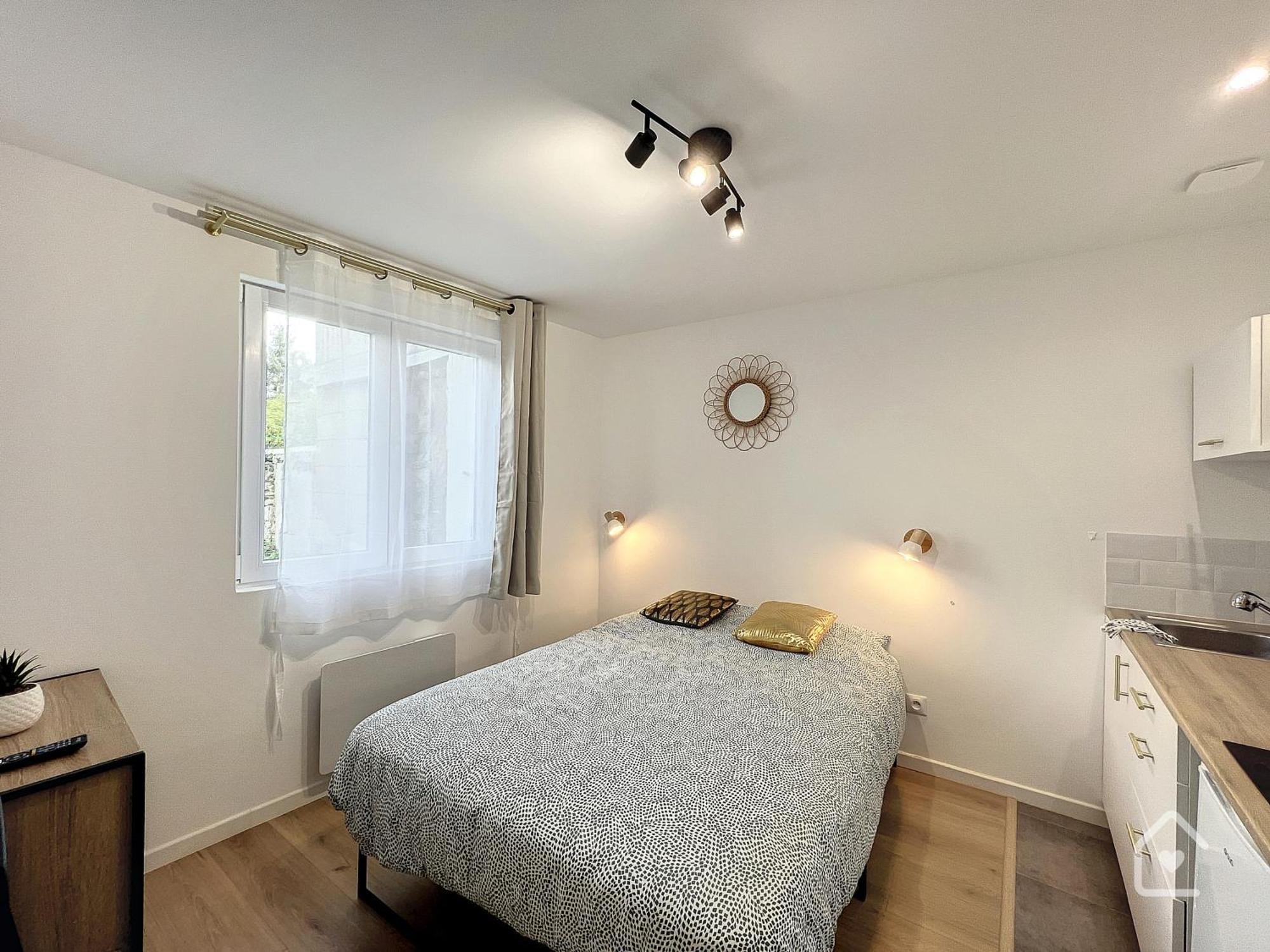 Les Studios D'Elina - Entree Autonome Châtellerault Esterno foto